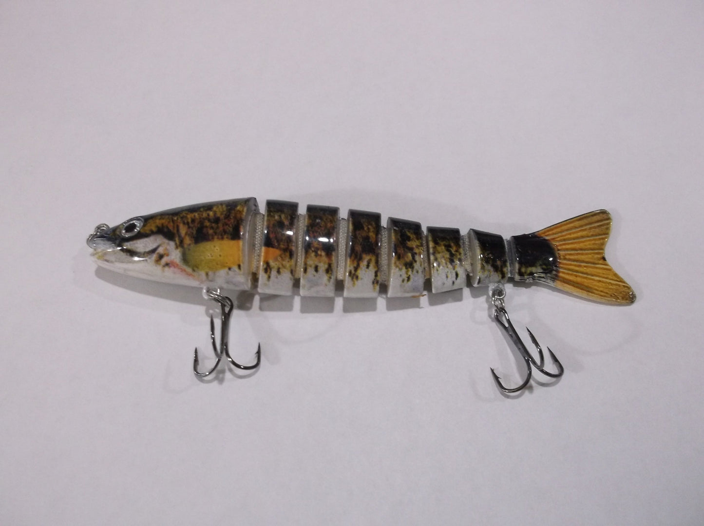 multi-jointed broken minnow